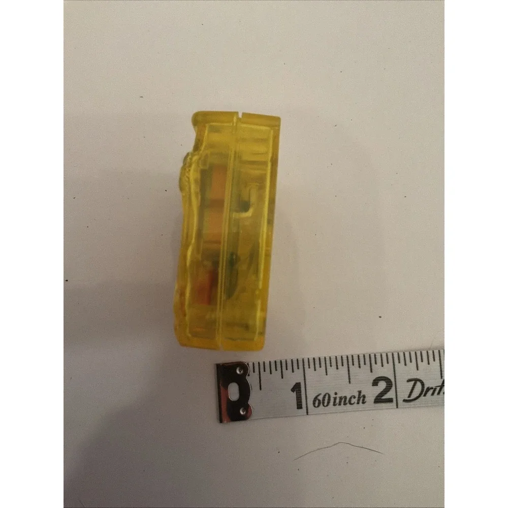 Shark Tale Yellow Handheld Electronic Game, General Mills Toy 2004 Works Test‎